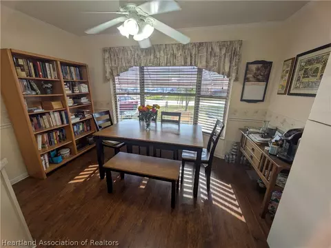Dining - 1628 Willow Dl, Sebring, FL 33872 photo 2 of 4