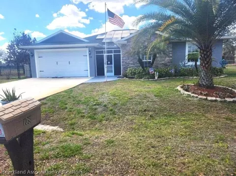 108 Oak Knolls Cir, Sebring, FL 33876