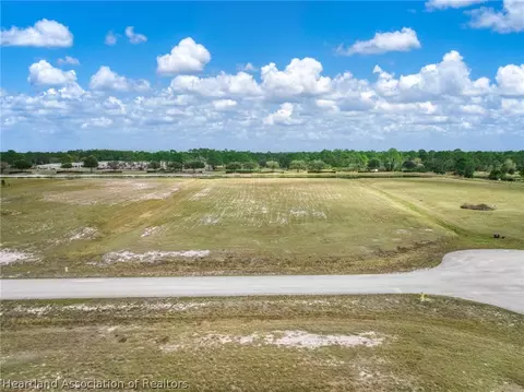2002 Overlook Bay Dr, Sebring, FL 33875 photo 16