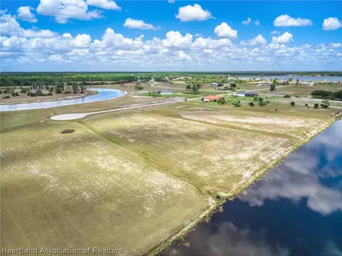 2002 Overlook Bay Dr, Sebring, FL 33875 photo 18