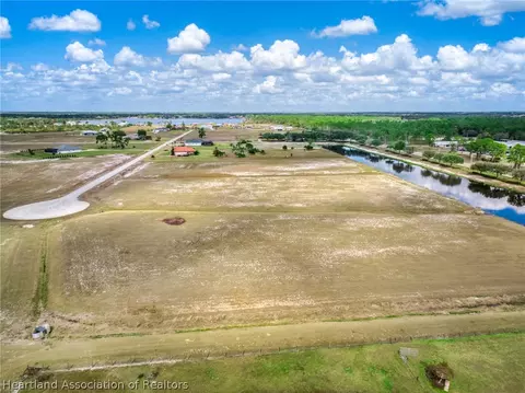 2002 Overlook Bay Dr, Sebring, FL 33875 photo 17
