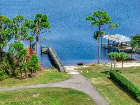 2002 Overlook Bay Dr, Sebring, FL 33875 photo 6