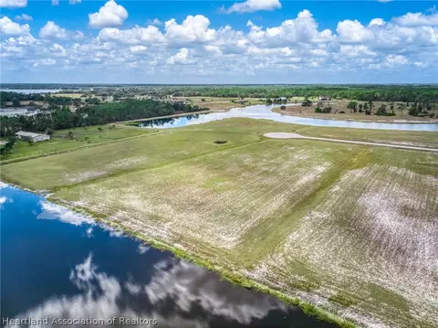2002 Overlook Bay Dr, Sebring, FL 33875 photo 19