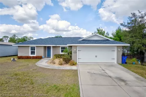 4600 Singer St, Sebring, FL 33872