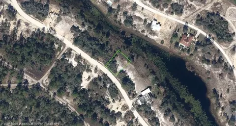 491 Lake Helen Dr, Lake Placid, FL 33852