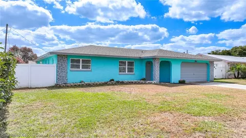 1511 Spring Hill Ct, Sebring, FL 33870