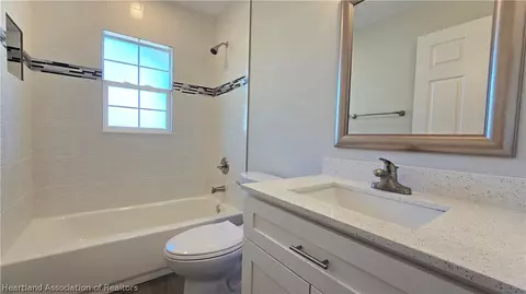 Bath - 307 Howey Rd, Sebring, FL 33870 photo 4 of 4