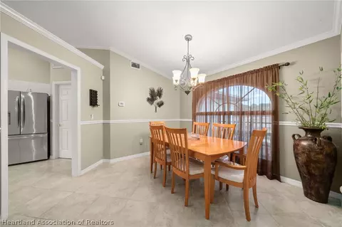 Dining - 200 Maple Ln, Sebring, FL 33876 photo 1 of 2