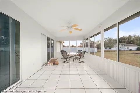 Exterior - 200 Maple Ln, Sebring, FL 33876 photo 4 of 8
