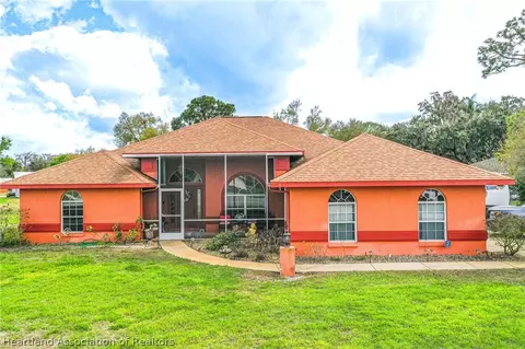 5900 Thunder Rd, Sebring, FL 33876