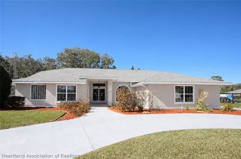 3805 Divot Rd, Sebring, FL 33872