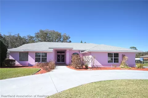 3805 Divot Rd, Sebring, FL 33872