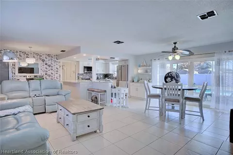 4131 Bianca St, Sebring, FL 33872 photo 3