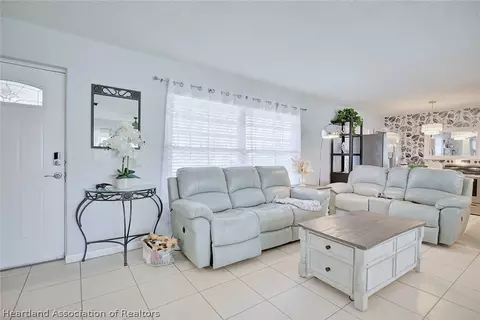 4131 Bianca St, Sebring, FL 33872 photo 4