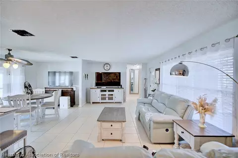 4131 Bianca St, Sebring, FL 33872 photo 7