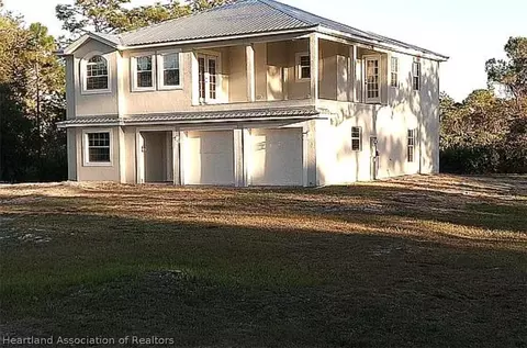3164 Holifield Ave, Lake Placid, FL 33852