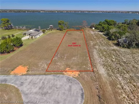 3097 Jack Creek Dr, Lake Placid, FL 33852