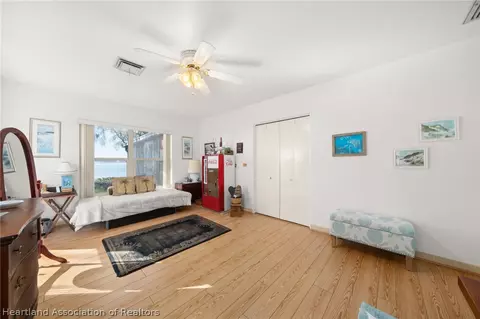 Bedroom - 325 Sunset Rd, Frostproof, FL 33843 photo 4 of 5