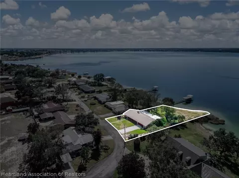 View/Area - 325 Sunset Rd, Frostproof, FL 33843 photo 3 of 7
