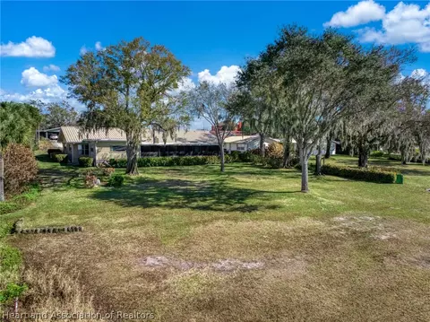 Exterior - 325 Sunset Rd, Frostproof, FL 33843 photo 3 of 6