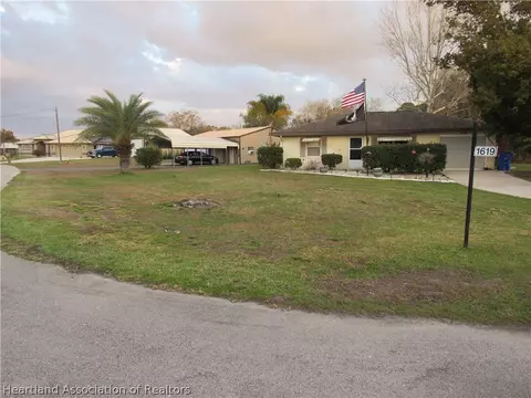 1619 Pinetop Ter, Lake Placid, FL 33852