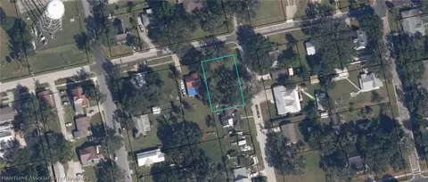 115 N 2nd Ave, Wauchula, FL 33873