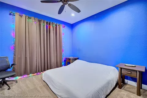 Bedroom - 5008 Oak Rd, Sebring, FL 33875 photo 3 of 5