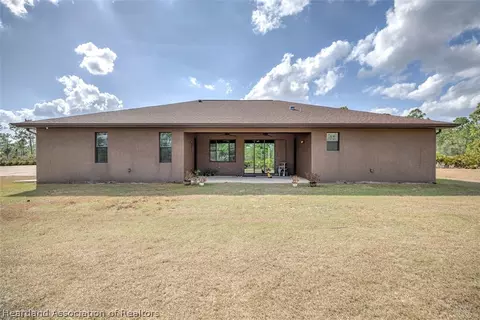 Exterior - 5008 Oak Rd, Sebring, FL 33875 photo 4 of 5