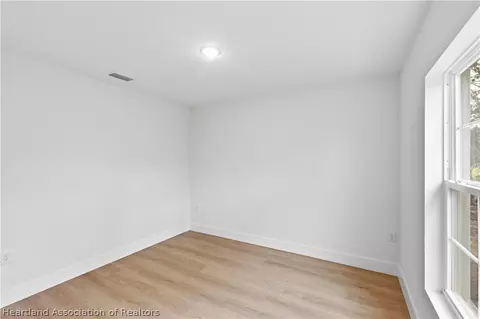 Bedroom - 6348 Virtudes St, Sebring, FL 33872 photo 5 of 8