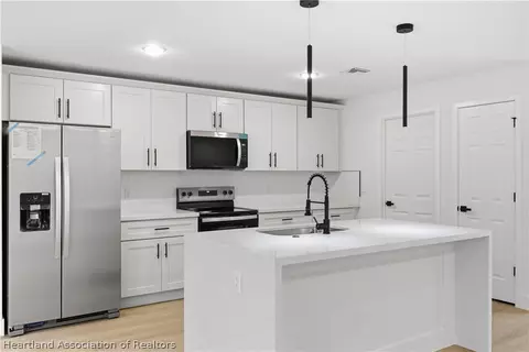 Kitchen - 6348 Virtudes St, Sebring, FL 33872 photo 1 of 4