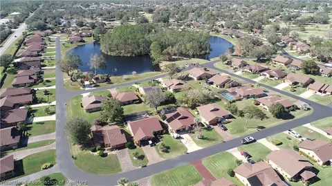 View/Area - 2921 Summertree Dr, Sebring, FL 33872 photo 6 of 9