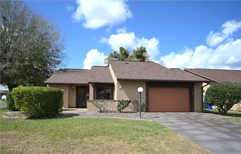 2921 Summertree Dr, Sebring, FL 33872