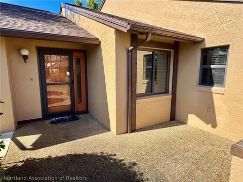 Exterior - 2921 Summertree Dr, Sebring, FL 33872 photo 2 of 6