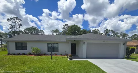 3102 Divot Rd, Sebring, FL 33872