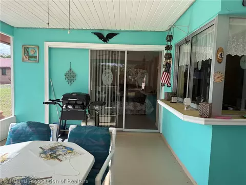 Exterior - 508 Ryan Rd, Sebring, FL 33876 photo 3 of 13