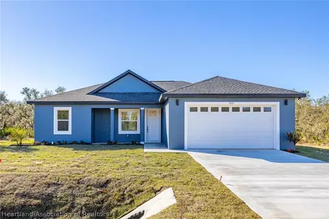 3021 W Kenosha Rd, Avon Park, FL 33825