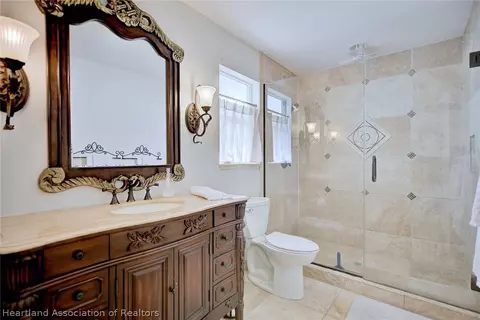 Bath - 4522 Duffer Loop, Sebring, FL 33872 photo 2 of 4