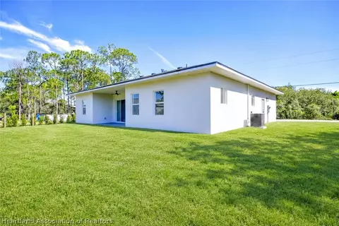 Exterior - 4307 Talbot St, Sebring, FL 33872 photo 2 of 2