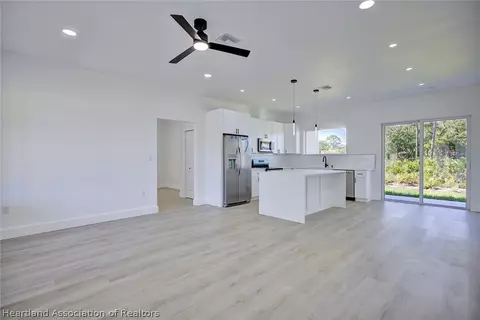 Living - 4307 Talbot St, Sebring, FL 33872 photo 2 of 3