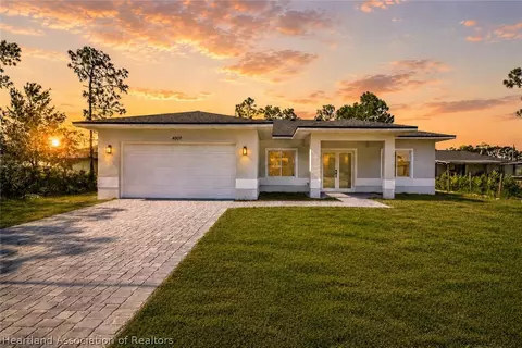 4307 Talbot St, Sebring, FL 33872
