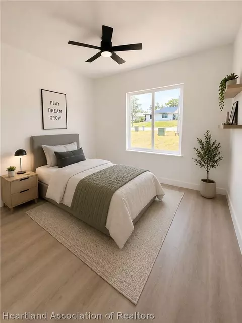 Bedroom - 4307 Talbot St, Sebring, FL 33872 photo 3 of 6