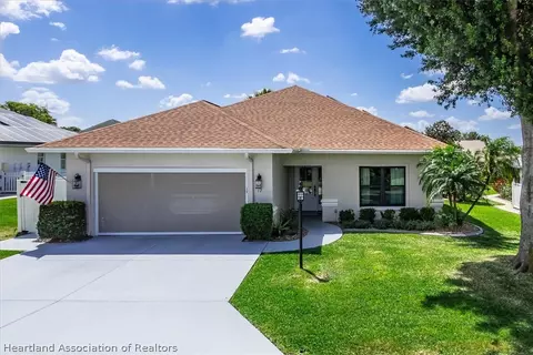 17 Acacia Ct N, Lake Placid, FL 33852