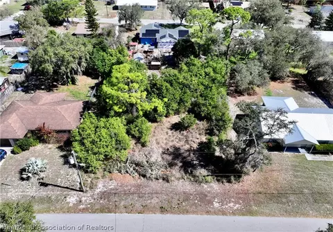 3320 Dolphin Dr, Sebring, FL 33870 photo 2