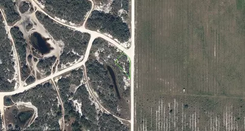 200 Rhythm Dr, Lake Placid, FL 33852