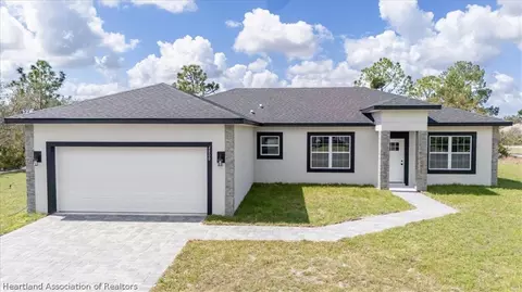 4800 San Lorenzo Dr, Sebring, FL 33872