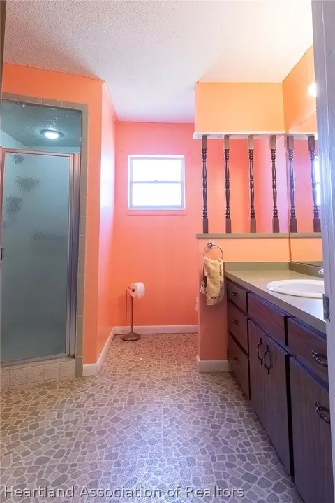Bath - 217 Eagle Ave, Sebring, FL 33870 photo 11 of 11