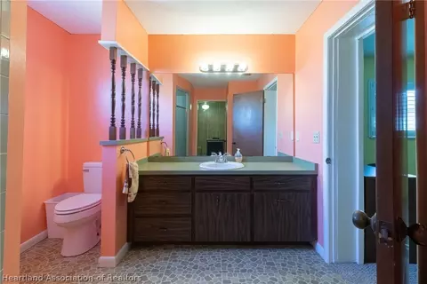 Bath - 217 Eagle Ave, Sebring, FL 33870 photo 6 of 11