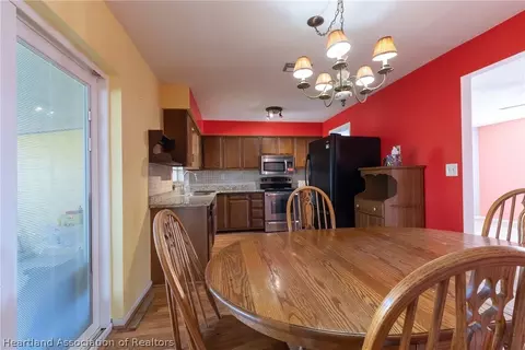 Dining - 217 Eagle Ave, Sebring, FL 33870 photo 2 of 3