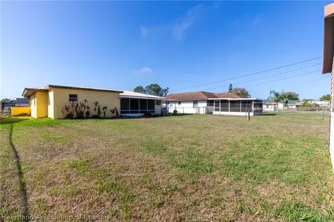 Exterior - 217 Eagle Ave, Sebring, FL 33870 photo 8 of 12