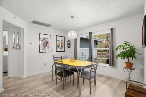 Dining - 6121 Cherry Rd, Sebring, FL 33875 photo 2 of 2